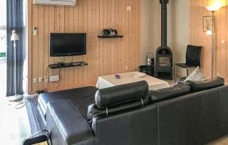 Beautiful Home In Rønne With Wifi - 9