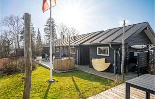 Beautiful Home In Juelsminde With Wifi - Sønderby - 1