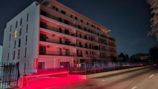 Luxury 2 bed apartment by Albert - 0