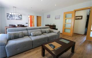 Pet Friendly Home In Santa Susanna - Santa Susana - 6