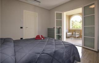 6 Bedroom Beautiful Home In Bibbona - Bibbona - 4