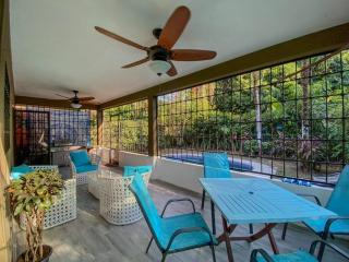 Beautiful 2BR Casita with Pool & Parking - Jacó - 1