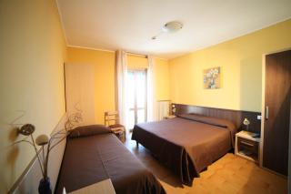 Hotel Velus - Civitanova Marche - 1