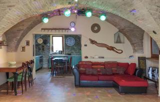 Nice Apartment In Castilenti With Wifi - Castilenti - 4