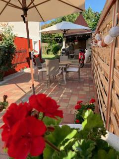 Villa Lillybeth Garden Rooms - Keszthely - 8