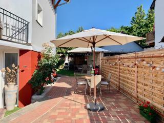 Villa Lillybeth Garden Rooms - Keszthely - 1