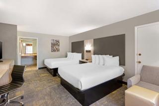 Best Western Plus Weston Inn - Logan - 8