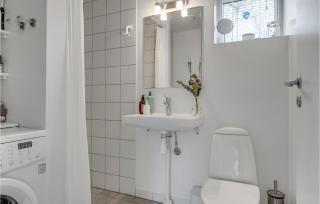 2 Bedroom Cozy Home In Højby - Højby - 2