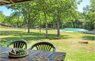 2 Bedroom Nice Apartment In Allinge - 3