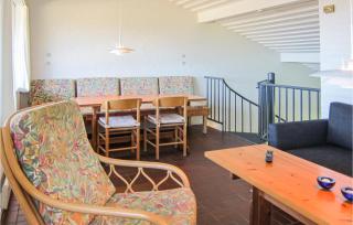 2 Bedroom Nice Apartment In Allinge - 6