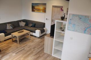 Schönes Ferienhaus in Tossens mit Schönem Garten - Butjadingen - 7