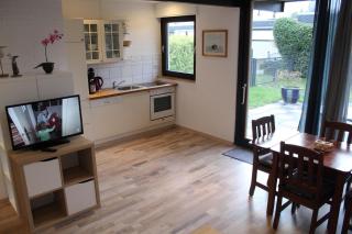 Schönes Ferienhaus in Tossens mit Schönem Garten - Butjadingen - 4