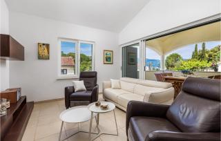 Pet Friendly Home In Porozina - Porozina - 7
