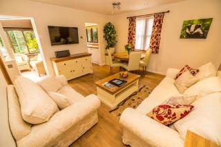 Ferien-Cottage mit Grillplatz im privaten Wintergarten - Newport Beach - 4