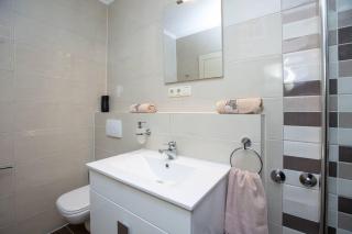 Appartement In Duće Mit Großem Balkon - Duće - 1
