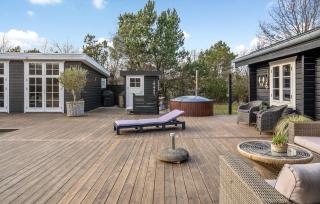4 Bedroom Awesome Home In Jerup - Jerup - 9