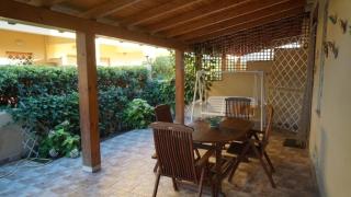 Wunderschönes Ferienhaus In Marchesana - 1