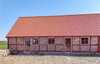 3 Bedroom Awesome Home In Viken - 2