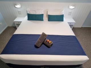 Koorawatha Homestead Motel - 6