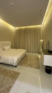 شقة راقية صالة وغرفة نوم ومطبخ - Riad - 3