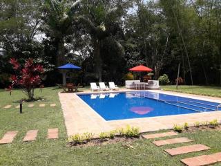 Disfrute y descanse en conexión con la naturaleza - Villeta - 5