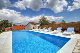 Ferienhaus in Jakačići mit Großem Garten - Jakšići - 4