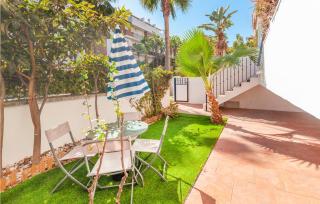 3 Bedroom Stunning Apartment In Motril - Motril - 7