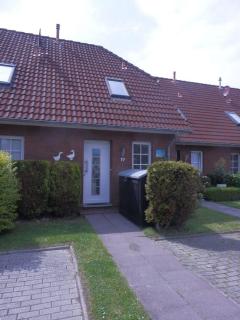 Ferienhaus mit Terrasse und Garten, in einer kinderfreundlichen Ferienanlage - Dornum - 8