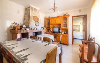 Stunning Home In Villarrín De Campos - Villarrín de Campos - 9