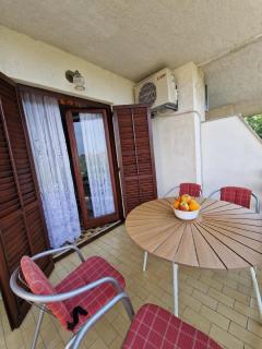 Ferienwohnung für 4 Personen ca 68 qm in Njivice, Kvarner Bucht Krk - Njivice - 9