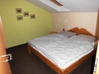 Gemütliche Ferienwohnung in Kuchelmiß mit Großem Garten - Kuchelmiß - 7