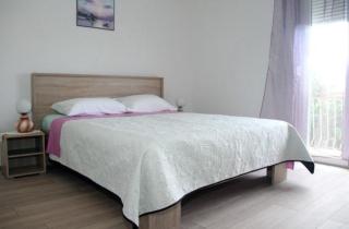 Gesamte Wohnung in Medulin mit Grill, Terrasse und Garten - Medulin - 9