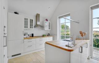 Three-Bedroom Holiday Home In Krusa - Kruså - 3