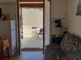 Charmante Villa Climatisée 4 Pers, Terrasse, Parking, Proche Plage et Port - FR-1-798-48 - 4