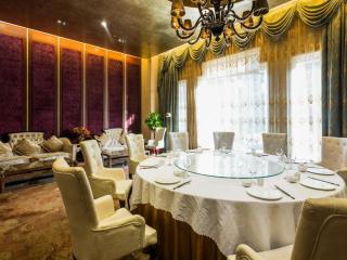 Grand Holiday Hotel - 9