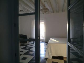 Große Wohnung In Cádiz, Kathedrale In Der Nähe - 2