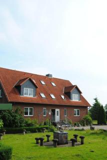 Ferienwohnung In Beliebtem Gästehaus Mit Fahrradverleih In Ländlicher Gegend - Windeby - 4