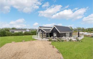Four-Bedroom Holiday Home In Tarm - Tarm - 1