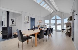 Four-Bedroom Holiday Home In Tarm - Tarm - 7