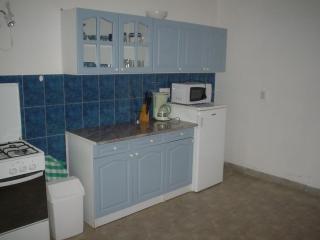 Gemütliches Ferienhaus Legedi mit Grill - - 5