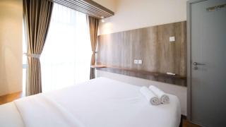 Nice and Comfortable Living 1BR at Grand Sungkono Lagoon Apartment By Travelio - 6