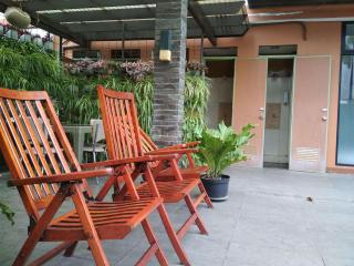 Strategic and Comfy Studio at Grand Setiabudi Apartment By Travelio - Bandung - 9
