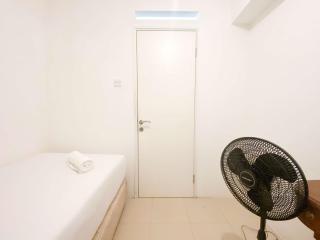 Well Furnished and Homey 2BR Bassura City Apartment By Travelio - 3