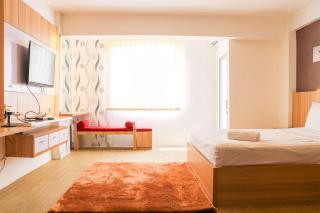 Serene Studio Room at Apartment Emerald Towers Bandung By Travelio - Bandung - 3
