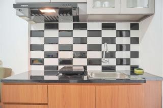 Gorgeous and Homey 2BR Bassura City Apartment near Mall By Travelio - 5