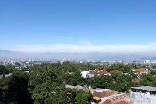 Spacious 2BR Apartment at Grand Setiabudi By Travelio - Bandung - 9