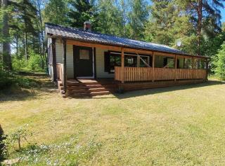 Kleines, strandnahes Ferienhaus in Schweden - - 0