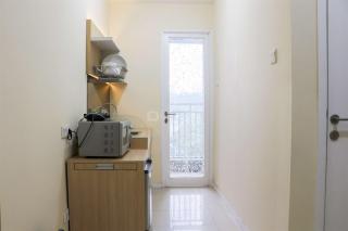 Minimalist 1BR Apartment Parahyangan Residence By Travelio - Bandung - 6