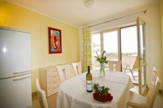 Moderne Ferienwohnung in Ližnjan mit Garten, Grill und Whirlpool - Ližnjan - 5