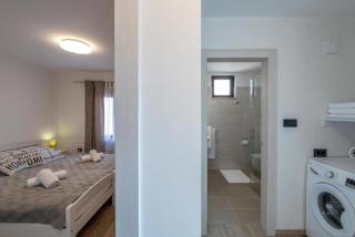 Apartments Lovric With Wellness Apt 1 - Pola (Pula) - 4